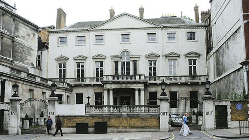 Planning Green-Light for Piccadilly’s In & Out Club - featrured image
