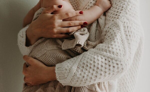 Employment Law Bulletin: Neonatal Care Leave – Jo Mackie - featrured image