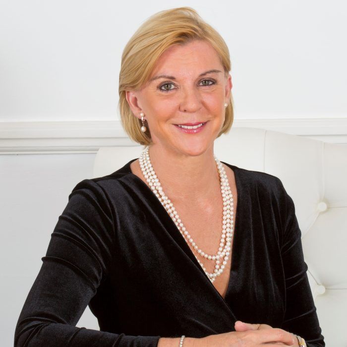 Image of Deborah Mills