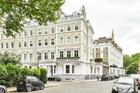 3 Bedroom Apartment, Cranley Gardens, South Kensington - featrured image